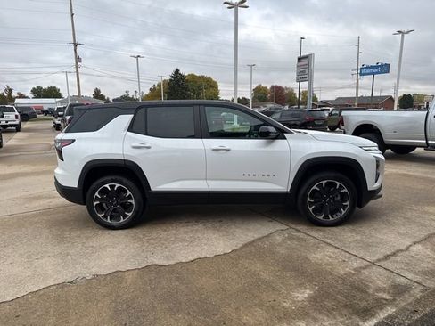 New 2026 Chevrolet Equinox LT w/ Convenience Package II image 8