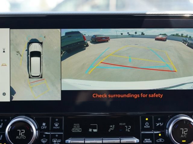 Used 2023 Toyota Highlander Platinum FWD image 27