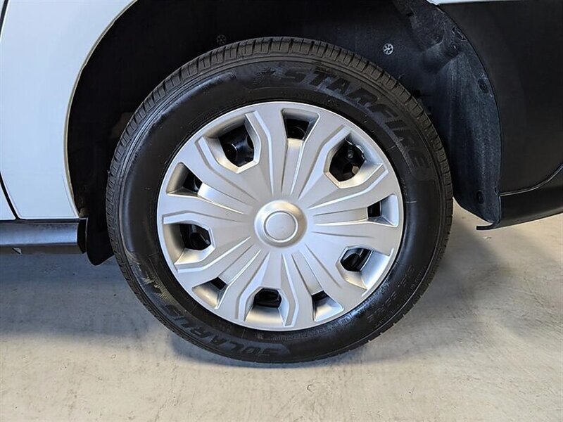 Used 2020 Ford Transit Connect XL FWD image 14