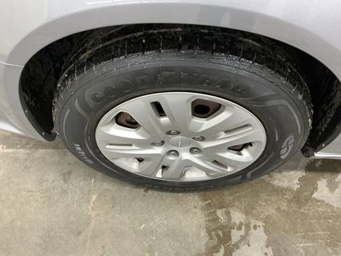 Used 2016 Dodge Grand Caravan SE w/ Quick Order Package 29E SE image 11