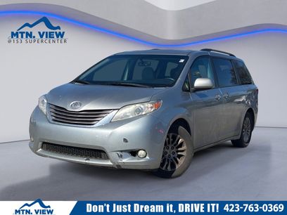 Used 2016 Toyota Sienna XLE w/ XLE Navigation Package