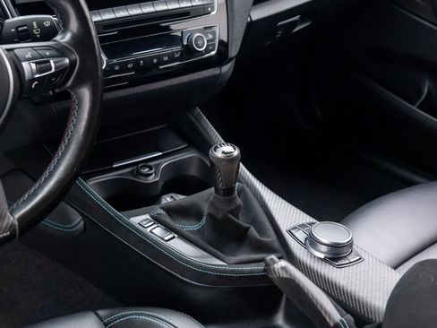 Used 2017 BMW M2 Base image 11