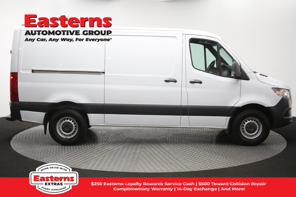 Used 2019 Freightliner Sprinter 2500 RWD image 41
