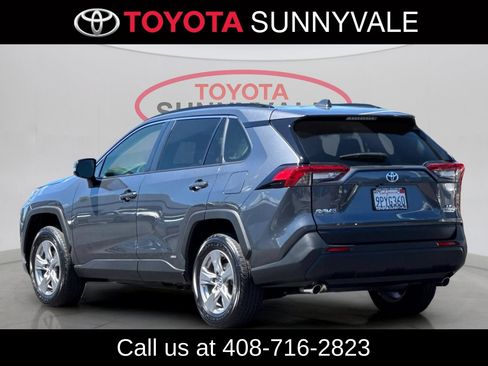 Used 2024 Toyota RAV4 LE AWD/4WD image 8
