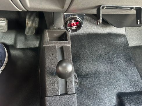 Used 2012 Chevrolet Silverado 1500 W/T AWD/4WD image 8