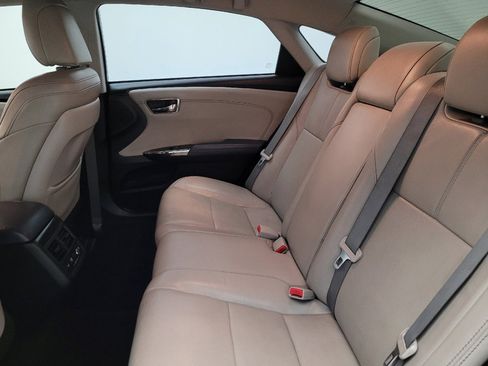 Used 2014 Toyota Avalon Limited image 18