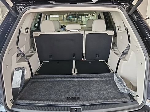 New 2026 Volkswagen Atlas SE FWD image 21