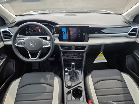 New 2025 Volkswagen Taos SEL image 17