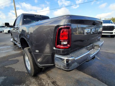 New 2026 RAM 3500 Tradesman image 8