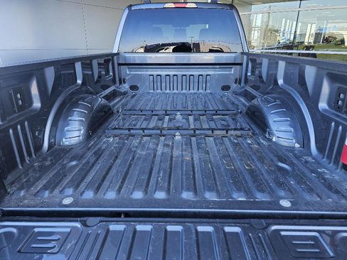 Used 2025 Ford F350 XLT image 5