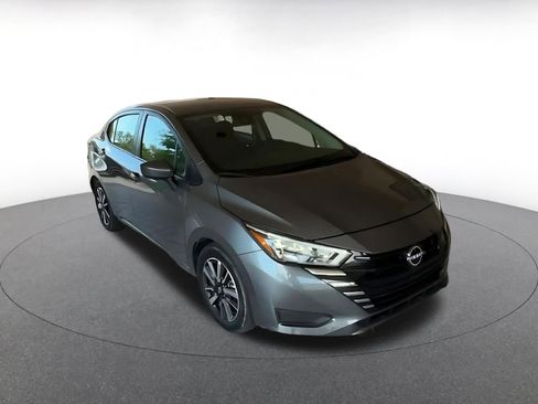 Used 2025 Nissan Versa SV FWD image 3