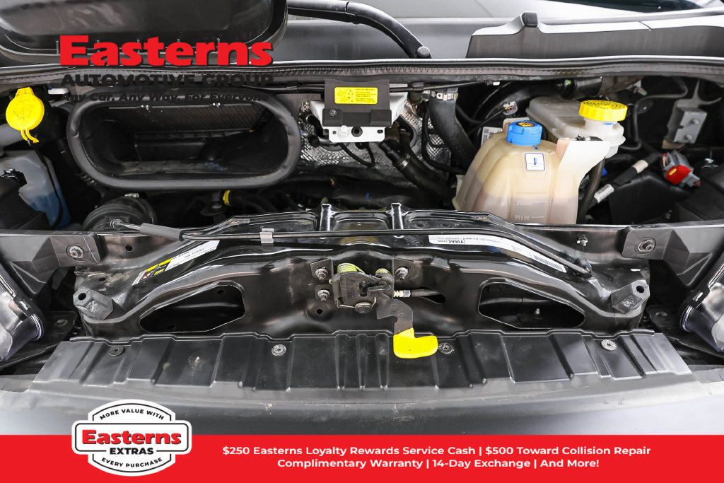 Used 2025 RAM ProMaster 2500 w/ Convenience Group FWD image 8