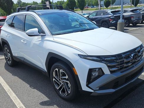 New 2026 Hyundai Tucson Limited AWD/4WD image 1
