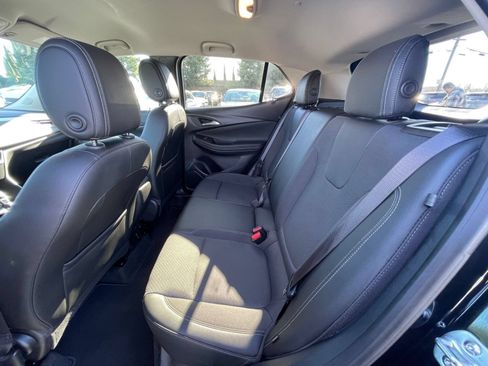 Used 2025 Buick Encore GX Preferred FWD image 25