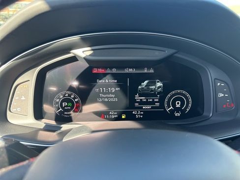 New 2026 Audi RS Q8 performance image 42