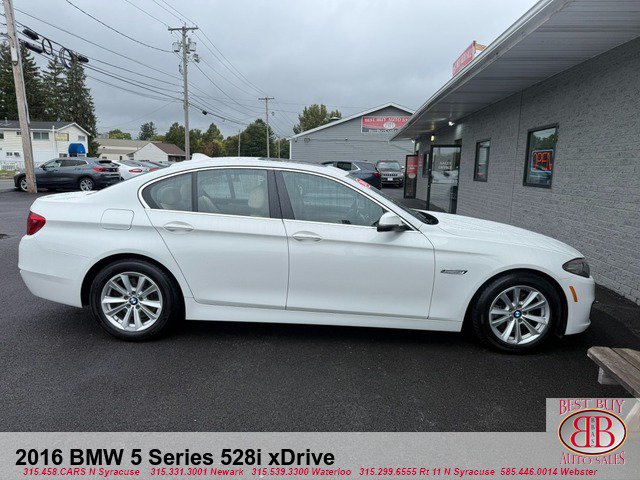 Used 2016 BMW 528i xDrive Sedan AWD/4WD image 2