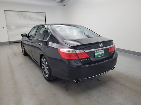 Used 2015 Honda Accord Sport image 5