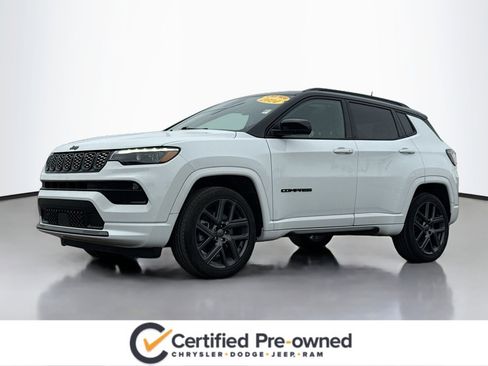 Used 2024 Jeep Compass Limited w/ High Altitude Package image 13