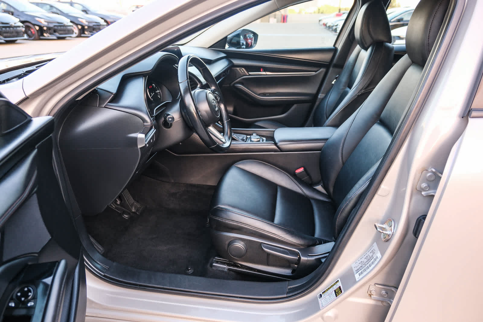 Used 2025 MAZDA MAZDA3 s FWD image 19
