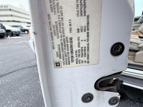 Used 1999 Cadillac Escalade 4WD image 18