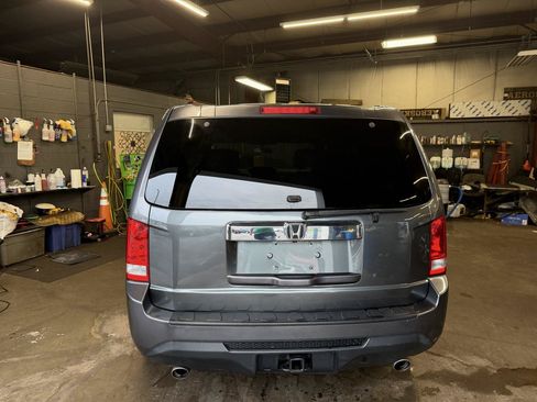 Used 2015 Honda Pilot EX image 5