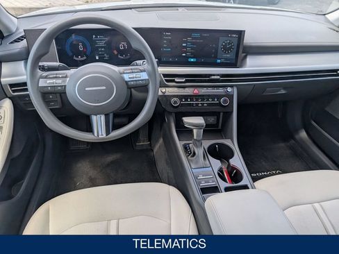 Certified 2025 Hyundai Sonata SE FWD image 17