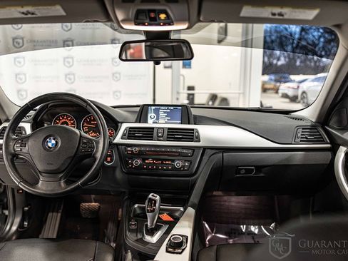Used 2014 BMW 320i xDrive Sedan image 35