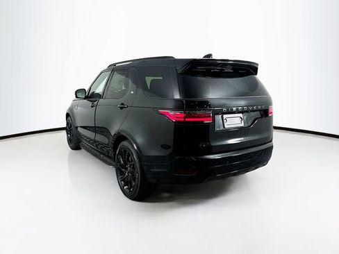 Used 2024 Land Rover Discovery Dynamic SE image 7