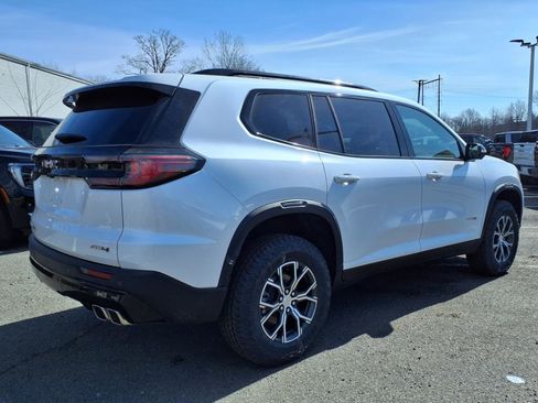 New 2025 GMC Acadia AT4 w/ LPO, All-Weather Package image 5