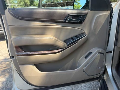 Used 2017 GMC Yukon SLT w/ Open Road Package RWD image 22