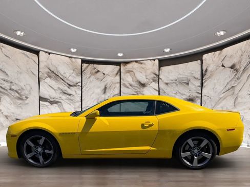 Used 2011 Chevrolet Camaro SS w/ RS Package RWD image 5