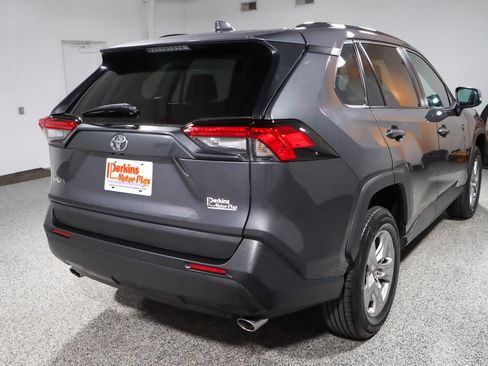 Used 2023 Toyota RAV4 XLE w/ Convenience Package FWD image 7