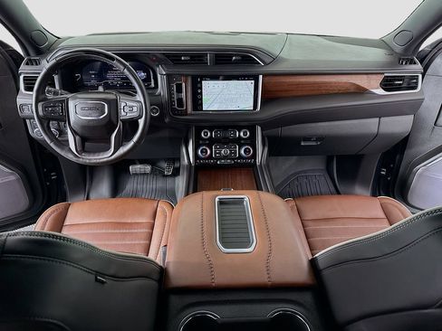 Used 2024 GMC Yukon Denali Ultimate AWD/4WD image 26