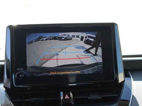Used 2023 Toyota Corolla LE FWD image 19