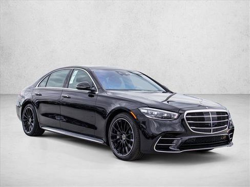 New 2026 Mercedes-Benz S 580 4MATIC Sedan image 3