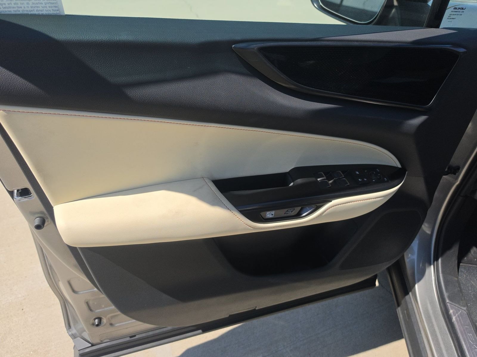 Used 2024 Lexus NX 250 FWD w/ Cold Area Package image 3