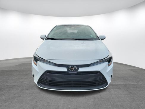 Certified 2026 Toyota Corolla LE FWD image 2