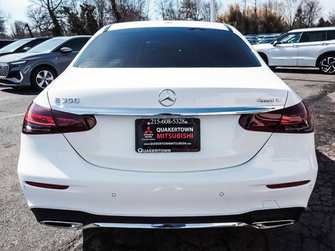 Used 2022 Mercedes-Benz E 350 4MATIC Sedan image 5