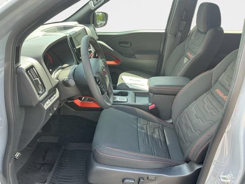 New 2026 Nissan Frontier PRO-4X w/ Tow Package AWD/4WD image 11