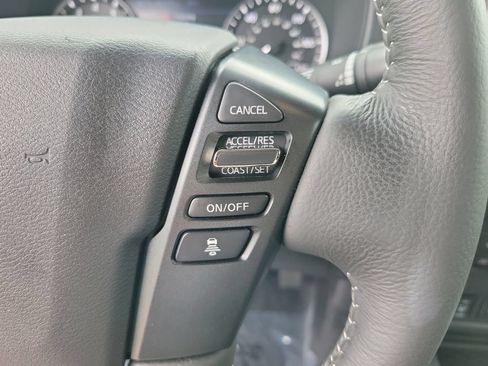 Certified 2024 Nissan Frontier SL w/ Technology Package AWD/4WD image 20