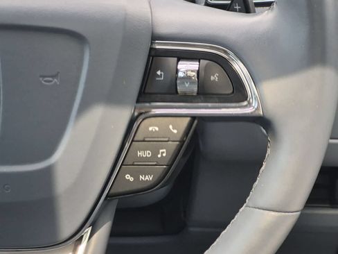Used 2020 Lincoln Navigator L Black Label w/ Cargo Convenience Package AWD/4WD image 26