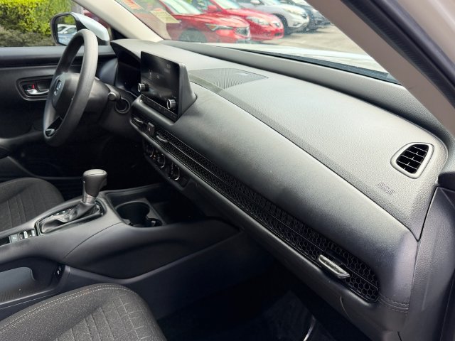 Certified 2025 Honda HR-V LX image 20