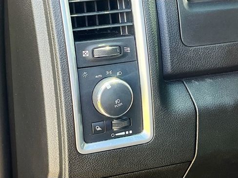 Used 2022 RAM 1500 Classic Warlock AWD/4WD image 10