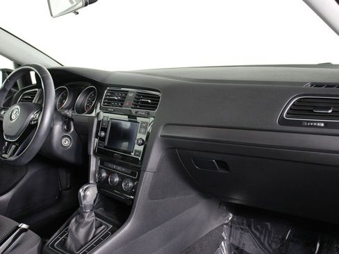 Used 2019 Volkswagen Golf S FWD image 22