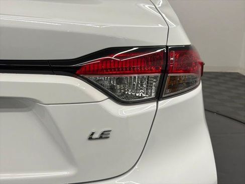 Certified 2026 Toyota Corolla LE FWD image 14