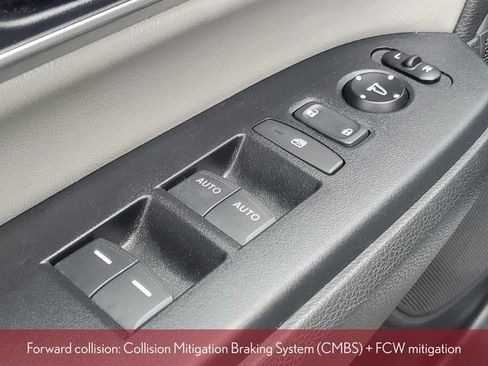 Used 2020 Honda CR-V Touring image 16