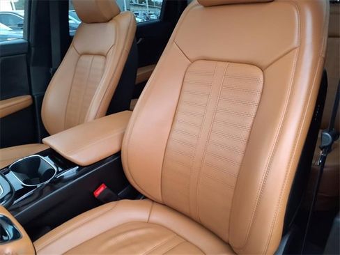 Certified 2022 Lincoln Nautilus Black Label w/ Class II Trailer Tow Package image 6