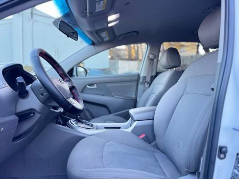 Used 2014 Kia Sportage LX image 14