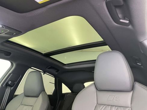 New 2026 Audi SQ5 Premium Plus AWD/4WD image 18