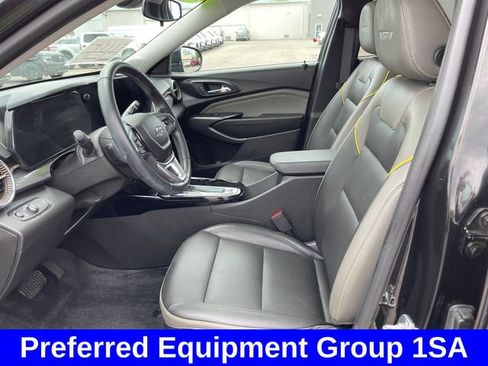 Used 2024 Chevrolet Trax ACTIV w/ Sunroof Package FWD image 9